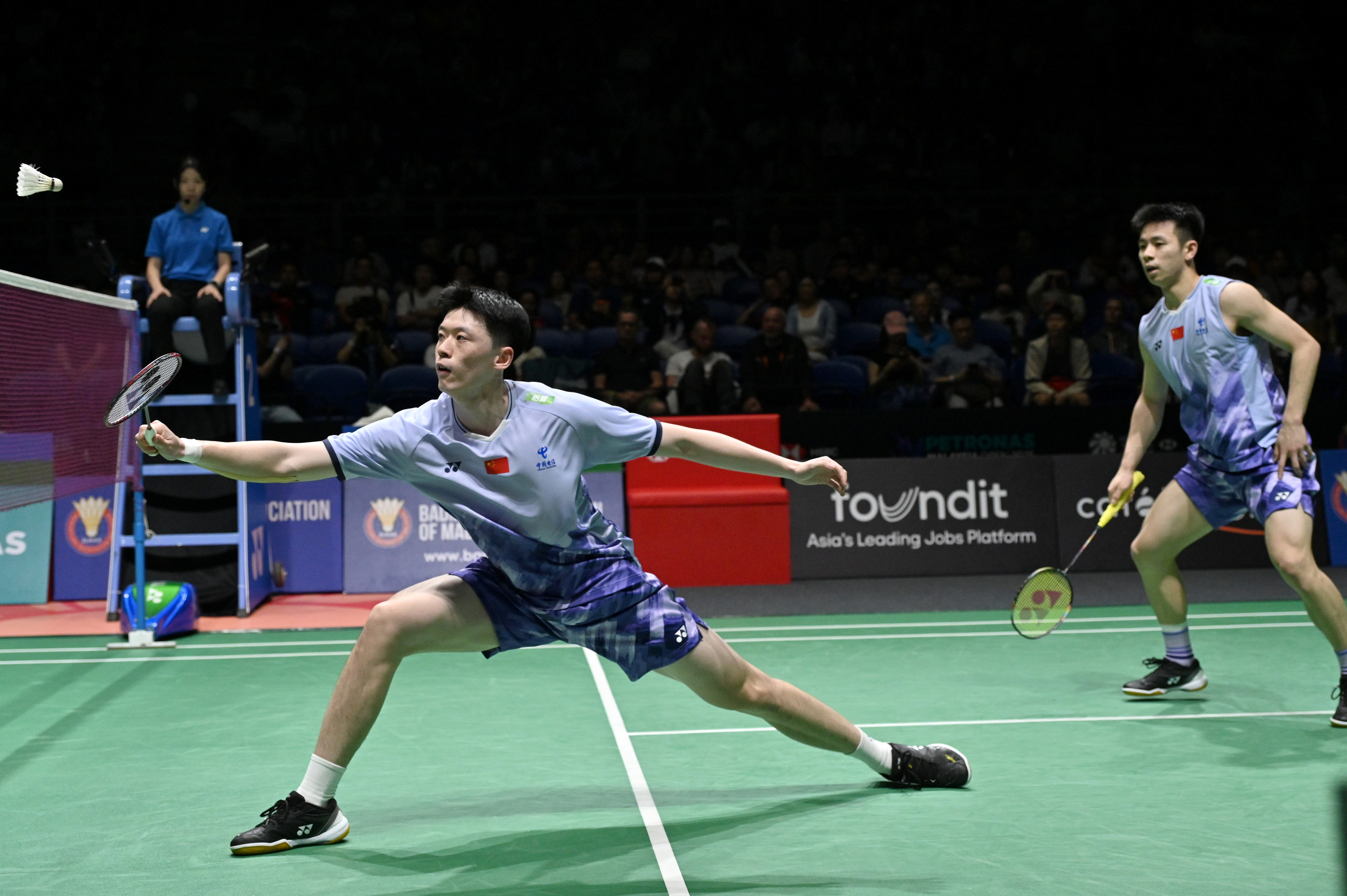 中东方选手出色表现，晋级四强