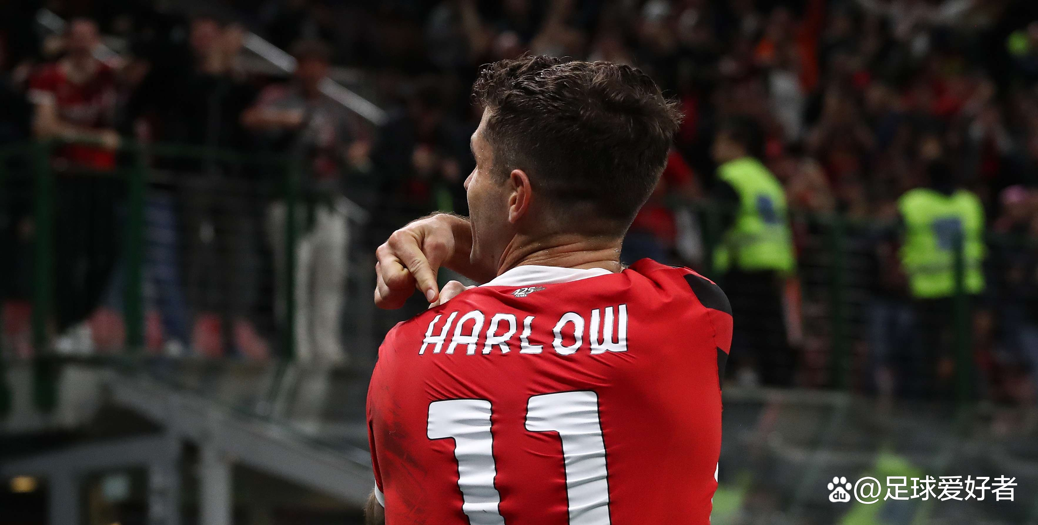 曼联大胜瓦伦西亚，神奇逆转保留希望